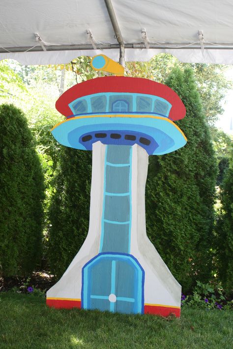 Paw Patrol Lookout Tower Diy Paw Patrol Tower, Paw Patrol Lookout Tower Diy, Paw Patrol Lookout Tower, Paw Patrol Tower, Paw Patrol Lookout, Sky Paw Patrol, Paw Patrol Birthday Theme, Paw Patrol Decorations, Lookout Tower