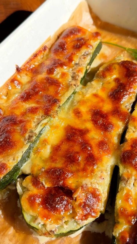 Savor our creamy Stuffed Zucchini Boats, packed with savory mushrooms and topped with melted mozzarella. A delicious dish for any occasion! Leftover Zucchini, Coleslaw Salad, Zucchini Feta, Salad Meal Prep, Stuffed Zucchini, Zucchini Boats, Chili Flakes, January 29, Zucchini Recipes