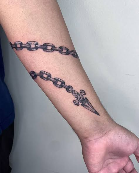 Judgement Chain Tattoo, Lamp Tattoo, Around Arm Tattoo, Chain Tattoo, One Piece Tattoos, Cross Tattoo Designs, Cross Tattoo, Armband Tattoo, Arm Tattoo