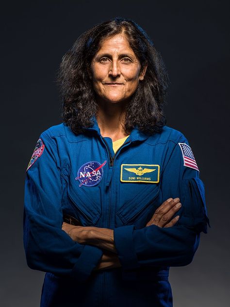 Our best wishes to astronaut #SunitaWilliams on her birthday. She turned 55 today. Check out interesting facts and details about her via the link below #SunitaWilliamsBirthday #HappybirthdaySunitaWiliams First Female Astronaut, Sunita Williams, Nasa Missions, Photo Clipart, Ktm Duke, Nasa Astronauts, Latest Images, Space Travel, Space Exploration