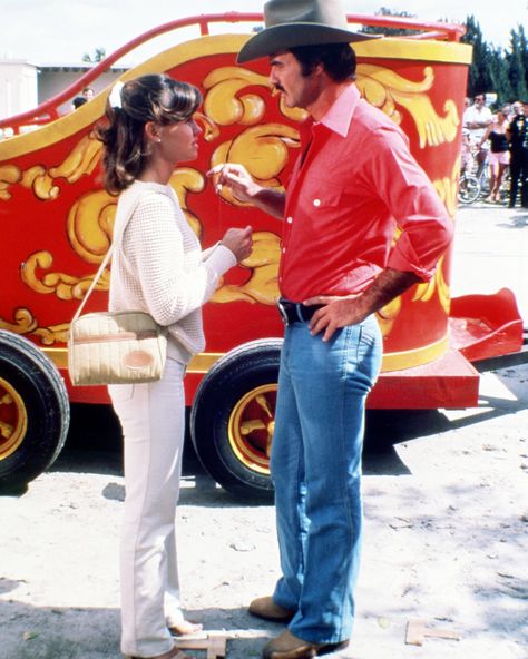 burt reynolds sally field Bert Reynolds, Jerry Reed, 24x36 Poster, Movie Halloween Costume, Jackie Gleason, Sally Field, The Bandit, Smokey And The Bandit, Outdoor Exercises