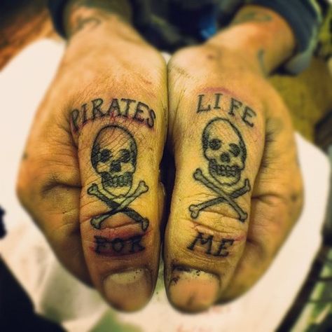 Tattoo Pirate, People With Tattoos, Marine Tattoo, Thumb Tattoos, Pirate Tattoo, Knuckle Tattoos, Pirates Life, Davy Jones, Pirate Life