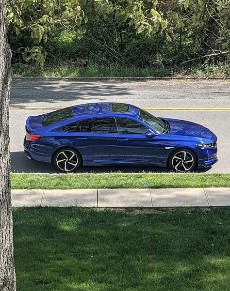 Blue Honda Accord Sport, Honda Accord Blue, Honda Accord Wallpaper, Blue Honda Accord, Blue Honda Civic, 2019 Honda Accord, Honda Accord Custom, Dodge Charger Models, Best Cars For Teens