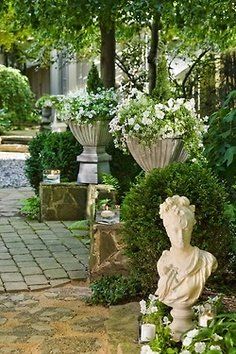 Garden Urns, Moon Garden, Have Inspiration, The Secret Garden, Formal Gardens, Garden Containers, French Garden, White Gardens, Gorgeous Gardens