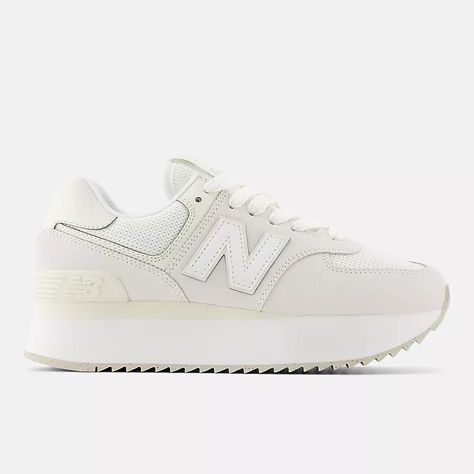 574+, WL574ZSO New Balance 574 Outfit Women, New Balance 574 Outfit, 574 Outfit, White New Balance Shoes, 574 New Balance, Parents Christmas, Casual Outfits For Moms, Lifestyle Shoes, Shoe Wishlist