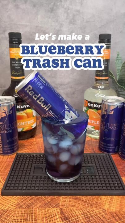 Blueberry Red Bull Alcoholic Drinks, Blueberry Redbull Drinks, Blue Curacao Recipe, Blue Drinks, Drink Bar, Peach Schnapps, Blue Curacao, Alcohol Drinks, Blueberry Recipes