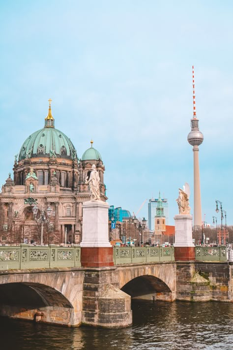 Top Things to Do in Berlin-Mitte (From a Local!) | Tall Girl Big World Places To Visit In Berlin, Must See Places In Berlin, Mitte Berlin, German Tourist Attractions, Museum Island Berlin, Berlin Tourist Attractions, Humboldt Forum, Museum Island, Berlin Travel