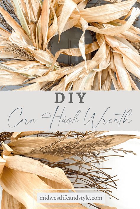 Diy Cornhusk Wreath, Corn Stalk Wreath, Corn Husk Wreath Diy, Diy Corn Husk, Corn Stalks Decorations, Outside Fall Decor Diy, Nature Crafting, Wild Crafting, Pagan Life