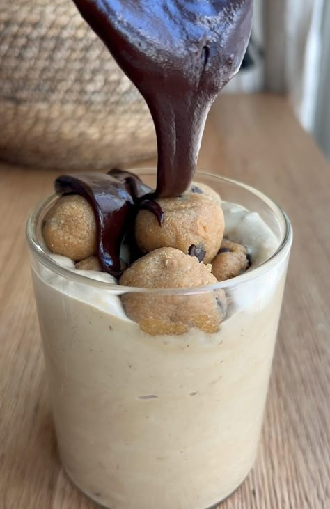 Vegan Protein Treats, Lunchbox Desserts, Vegan Protein Dessert, Cookie Dough Protein Pudding, Healthy Edible Protein Cookie Dough, High Protein Vegan Yogurt, Protein Parfait, Vegan Protein Cookie Dough, Cookie Dough Protein