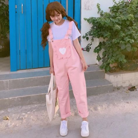 ♡  Heart Overalls - $18  ♡ Overalls Aesthetic, Cute Pastel Outfits, Pink Overalls, Cotton Dungaree, Harajuku Fashion Street, Style Kawaii, Kampot, Pastel Outfit, Pastel Fashion