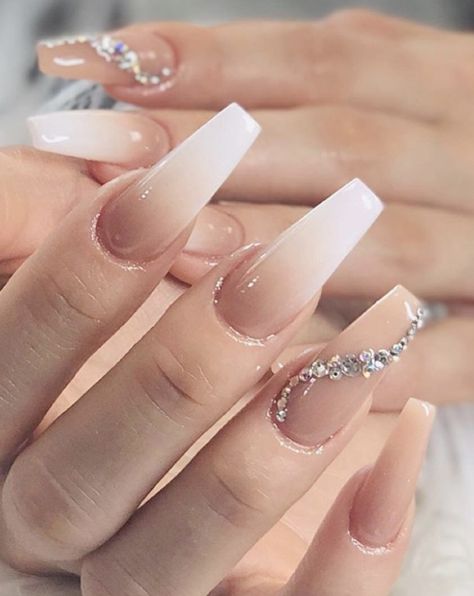 Gold Acrylic Nails, Nagellack Trends, Ombre Acrylic Nails, Nails Design With Rhinestones, Fall Acrylic Nails, Long Acrylic Nails Coffin, Long Square Acrylic Nails, Bling Acrylic Nails, Acrylic Nails Coffin Short