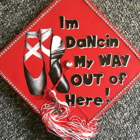 Graduation cap decorations! Dance Graduation Diy Decorations, Graduation Photo Booth, High School Graduation Cap, College Graduation Cap Decoration, Dance Decorations, Graduation Sash, Graduation Open Houses, Grad Cap Designs, Diy Graduation Cap