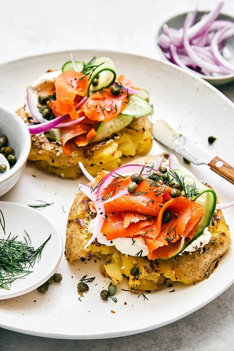 Smashed Potatoes Everything Bagel With Smoked Salmon Downshiftology Recipes, Bagel Flavors, Lox Bagel, Best Healthy Breakfast, Smoked Salmon Frittata, Smoked Salmon Breakfast, Spiralized Sweet Potato, Lox And Bagels, Foods For Abs