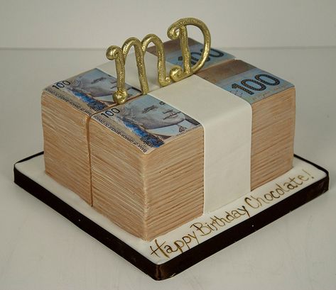 money cake toronto | A cake to look like 2 stacks of Canadia… | Flickr Money Birthday Cake, Money Cakes, Cake Design For Men, Money Cake, 21st Birthday Cakes, Luxury Cake, Birthday Money, Cake Stuff, Birthday Stuff