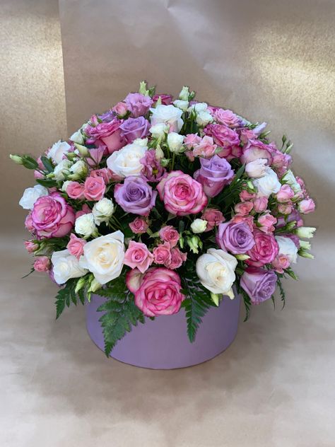 Pink, purple, vilet, white rose box bouquet💜 Pink And Purple Roses Bouquet, Box Bouquet, Purple Flower Bouquet, Dark Purple Flowers, White Rose Bouquet, Pink Rose Bouquet, Purple Violet, Purple Roses, Rose Bouquet