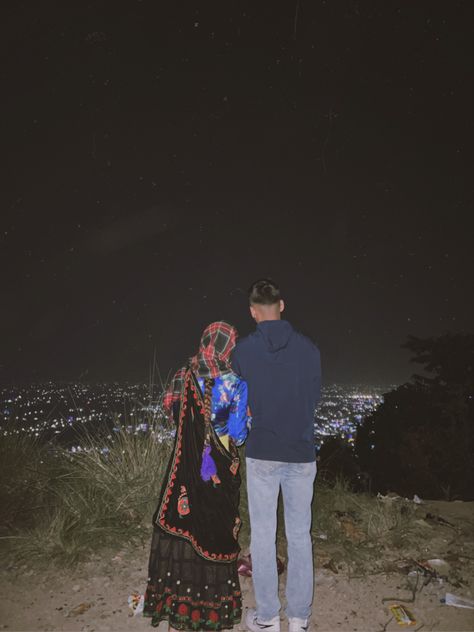 Magar Culture Dress Couple, Magar Dress Couple Nepali, Nepali Couple Aesthetic, Magar Dress Nepali, Tamang Dress, Nepali Couple, Nepali Aesthetic, Poses Car, Night Walking Aesthetic