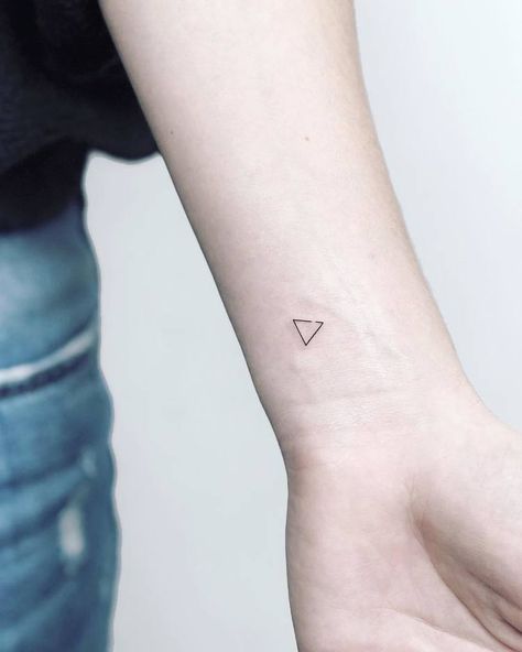 Delta Tattoo, Triangle Tattoo Design, Related Tattoos, Spiral Tattoos, Best Tattoo Ever, French Tattoo, Tattoo Line, Circle Tattoos, Wild Tattoo