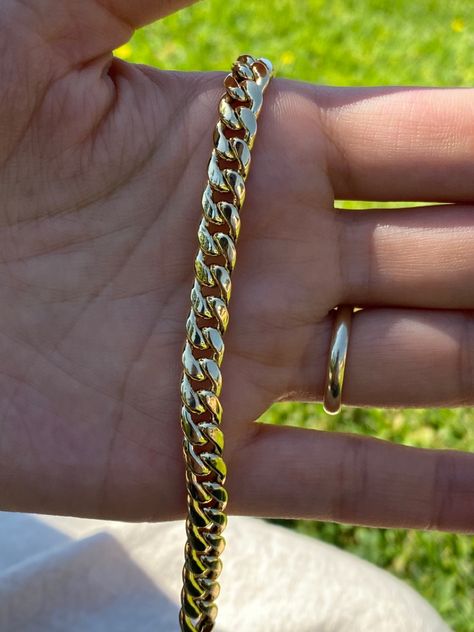 Gold Cuban Link Bracelet, Versace Chain, Cuban Chain Bracelet, Cuban Link Bracelet, Cuban Bracelet, Curb Chain Bracelet, Miami Cuban, Unisex Bracelets, Cuban Chain