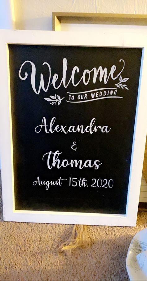 Chalk Art Wedding Signs, Chalk Wedding Signs, Sorority Row, Wedding Chalk, Wedding Chalkboard Signs, Chalk Sign, Using Cricut, Welcome Boards, Board Wedding