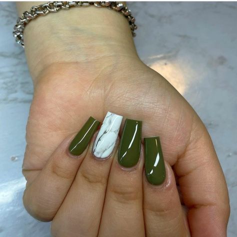 Olive Green Nail Designs, Nail Designs For Fall, Olive Nails, Green Nail Designs, Green Nail Polish, Awesome Nails, Cute Nail Art Designs, Green Nail, Nail Design Inspiration