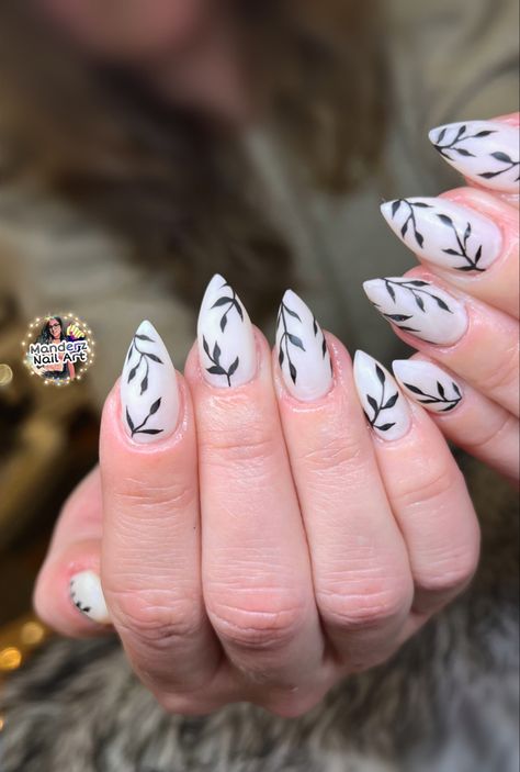 Leafy Nails, Milky White, Art Designs, Nail Art Designs, Art Design, Nail Art, Lounge, My Style, Nails