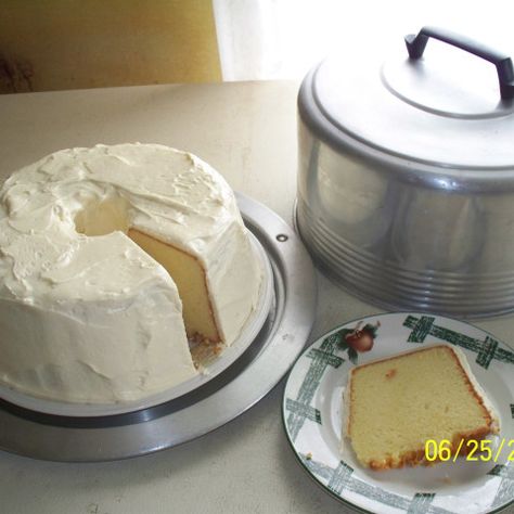 Butternut Pound Cake Recipe, Cold Oven Pound Cake, Vanilla Pound Cake Recipe, Yellow Cakes, Vanilla Recipes, Cake Lemon, Vanilla Cake Recipe, Lemon Butter, Pound Cake Recipes