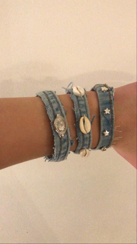 Jean Bracelets, Denim Bracelets, Mode Crochet, Aesthetic Lifestyle, Life Funny, White Gold Bracelet, Tiktok Style, Funky Jewelry, Jewelry Lookbook