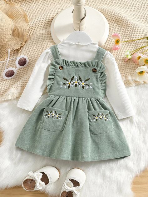 Cottagecore Baby Outfits, Baby Clothes Embroidery Ideas, Cottage Core Baby Clothes, Cottagecore Baby Clothes, Spring Baby Outfits, Baby Clothes Embroidery, Vintage Baby Outfits, Embroidery Kids Clothes, Embroidery Baby Clothes