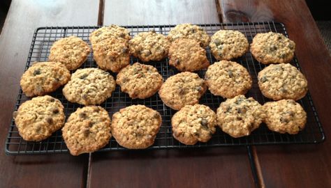 Buttermilk Oatmeal Cookies 21 Cookies, Fruity Cakes, Buttermilk Cookies, 30 Cookies, Cookies Oatmeal, Cookies Chewy, Cookie Crunch, Oatmeal Cookies Chewy, Buttermilk Recipes