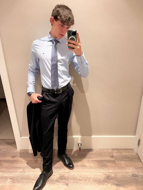 Neat condition. Comfortable. Fast shipping. What more could you ask for? 8th Grade Formal Boys, Boys Wedding Guest Outfit, Awards Ceremony Outfit, Boys Homecoming Outfits High School, Guys Hoco Outfit, Outfits Modernos, Formal Boys Outfit, Childrens Fashion Boys