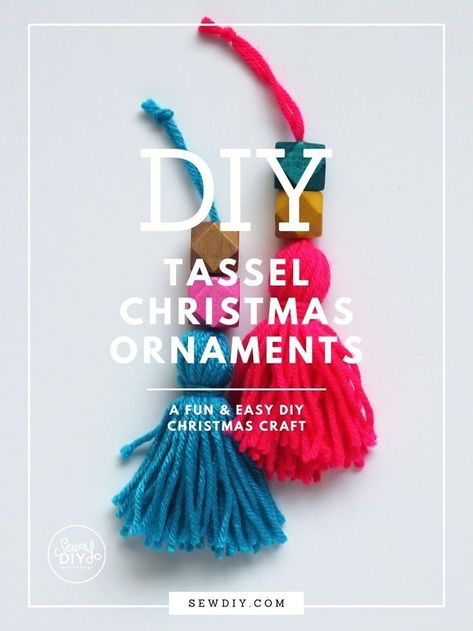 Christmas Tassels, Tassel Ornaments, Boho Ornaments, Easy Diy Christmas Ornaments, Tassel Christmas, Tassel Ornament, Christmas Fabric Crafts, Baubles Christmas, How To Make Tassels