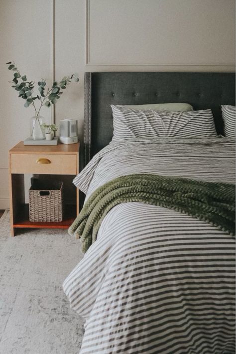 Striped Bedding Ideas Farmhouse, Striped Comforter Bedroom, Gray Bedding With Pop Of Color, Striped Bedding Ideas, Striped Bedding Bedroom, Grey And White Striped Bedding, Grey Striped Bedding, Black And White Striped Bedding, Gray Striped Bedding