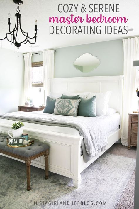 These cozy and serene master bedroom design ideas can serve as inspiration as you create your own beautiful bedroom! Calming colors, soft textiles, and carefully chosen accessories give this master bedroom a light, airy, and inviting feel! | #masterbedroom #bedroomdecor via @justagirlabby Airy Bedroom, Farmhouse Style Bedrooms, Calming Bedroom, Guest Bedroom Decor, Interior Minimalista, Serene Bedroom, Bedroom Design Ideas, Beautiful Bedroom, Farmhouse Bedroom Decor