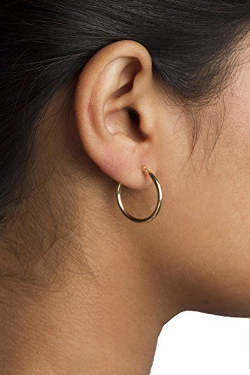 Basic Earrings, Hoop Earrings Aesthetic, Simple Hoop Earrings, Kay Jewelry, Jewelry Online Store, Earrings Aesthetic, Design Exterior, Mom Jewelry, Earrings Hoop