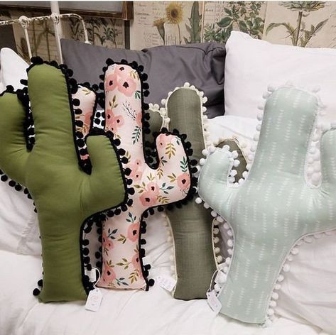 Seriously Y'all,  these are the cutest cactus 🌵 pillows. Just give me one of each already. I mean... Throw pillows are the adult version of… Cactus Throw Pillows, Cactus Cushion, Handmade Stuffed Toys, Cactus Pillow, Cactus Art, Funky Junk, Crafts For Girls, In The Meantime, Diy Pillows