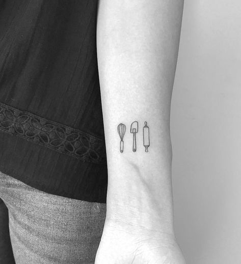 Tiny Baking Tattoo, Small Cooking Tattoo, Baking Tattoos For Women, Cooking Tattoo Ideas For Women, Small Food Tattoos, Baking Tattoo Ideas, Bakery Tattoo, Pastry Tattoo, Architecture Supplies