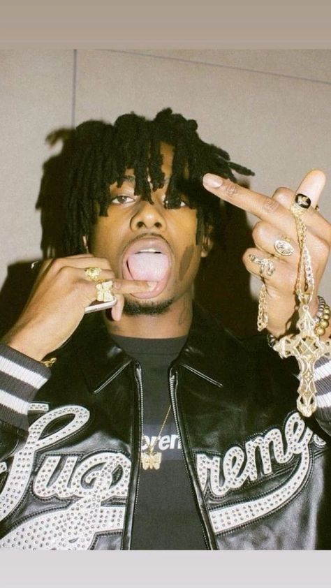 Playboi Carti Dreads Evolution | Playboi Carti Aesthetic | Playboi Carti Inspired Dreads Hairstyles For Men | Playboi Carti Aesthetic Hairstyles | Playboi Carti dreadlocs Playboi Carti Dreads, Carti Dreads, Playboy Carti, Dread Hairstyles For Men, Cash Carti, Hair Growth Journey, Cute Dreads, 2013 Swag Era, Dread Hairstyles