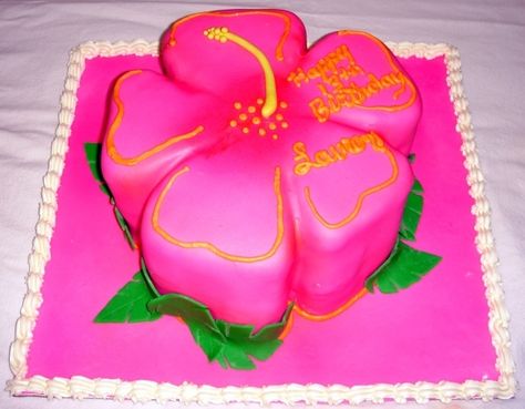 Cake idea - Hibiscus cake from cakecentral.com Hibiscus Cake Ideas, Hawaiian Party Cake, Hawaiian Cakes, Menu Cake, Hawaiian Birthday Cakes, Hibiscus Cake, Hula Party, Ocean Birthday Cakes, Luau Cake