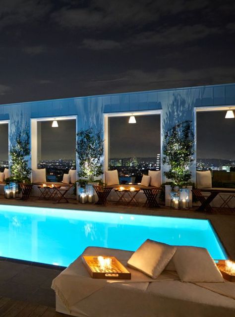 GoAltaCA | 11 L.A. Rooftop Bars You Need To Visit This Summer Los Angeles Bars, Rooftop Restaurant Design, Pool Club, Dj Photo, Poolside Lounge, Rosé Wine, Rooftop Design, Wellness Resort, Hotel Plan