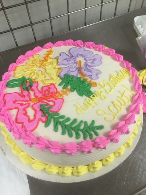 Simple Hawaiian Cake Ideas, Hawaiian Birthday Cake Simple, Hibiscus Birthday Cake, Summer Bday Cake, Hawaiian Birthday Cake Ideas, Hawaii Themed Cake, Cute Summer Cakes, Summer Cake Ideas Decorating, Cakes Preppy