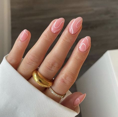 Abstract Nail Designs, Line Nail Designs, Pale Pink Nails, Line Nail Art, Abstract Nail, Minimal Nails Art, Milky Nails, Pink Gel Nails, Art Movements