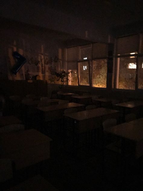 Classroom At Night Aesthetic, Mysterious School Aesthetic, Late Night School Aesthetic, High School Horror Aesthetic, Neighborhood Night Aesthetic, Scary School Aesthetic, Horror School Aesthetic, School Horror Aesthetic, School Hallways Aesthetic