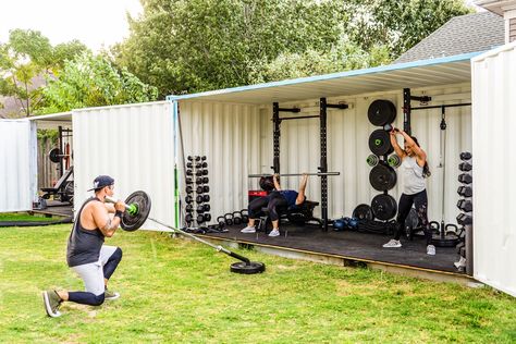 Carport Gym Ideas, Container Gym, Outdoor Home Gym, Backyard Gym, Portable Gym, Home Gym Garage, Diy Gym, Gym Room At Home, Gym At Home