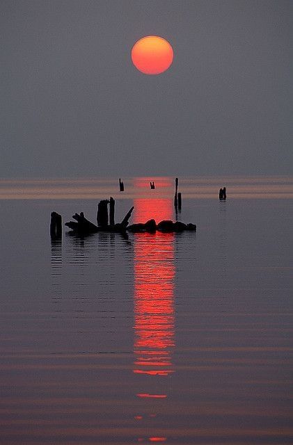 Sunset Red Sunset, Red Sun, Beautiful Place, Archipelago, Beautiful Sunset, Scandinavia, Amazing Nature, Great Photos, Sunrise Sunset