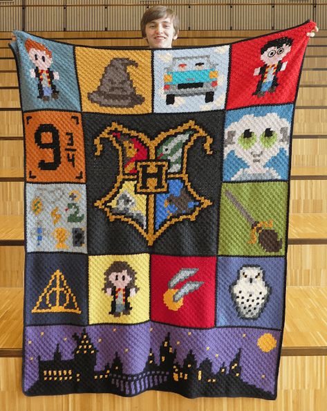 28 of the Best Corner-to-Corner Crochet C2C Blankets - This Pixie Creates Harry Potter Crochet Afghan, Harry Potter C2c Blanket, Harry Potter Afghan Crochet, Harry Potter Knitted Blanket, Harry Potter Crochet C2c, Harry Potter Blanket Knit, Harry Potter C2c Crochet Pattern, Crochet Blanket Harry Potter, Harry Potter Blanket Pattern