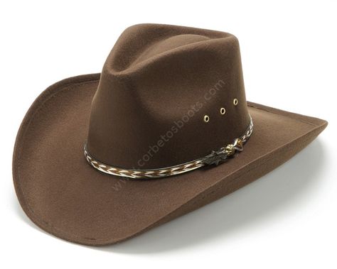 Puedes comprar en nuestra tienda online este sombrero cowboy de precio barato hecho en plástico con forro de tela marrón para disfraces o fiestas | Buy online at our shop this inexpensive brown faux felt cowboy hat  with a great value for money Brown Biker Boots, Sombrero Cowboy, Leather Boots For Men, Country Hats, Brown Cowboy Boots, Felt Cowboy Hats, Cowboy Belt, Western Hat, Cowboy Outfits