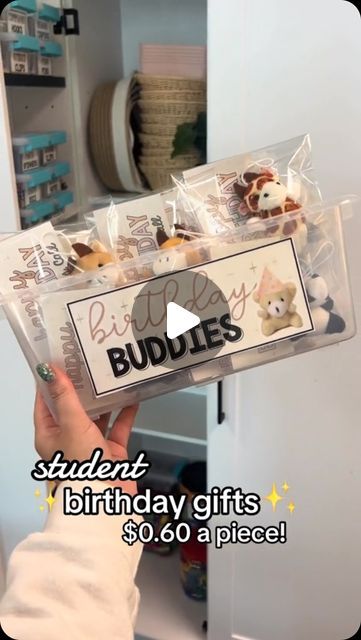 🌿Mayleen Call | reposting this viral video I posted of my birthday buddies! I already have mine prepped for the year 🥳 link in bio to everything you need... | Instagram Classroom Birthday Gifts, Birthday Buddies, Classroom Prep, Student Birthday Gifts, Student Birthdays, Teacher Birthday Gifts, Student Teacher Gifts, Classroom Birthday, Teacher Birthday