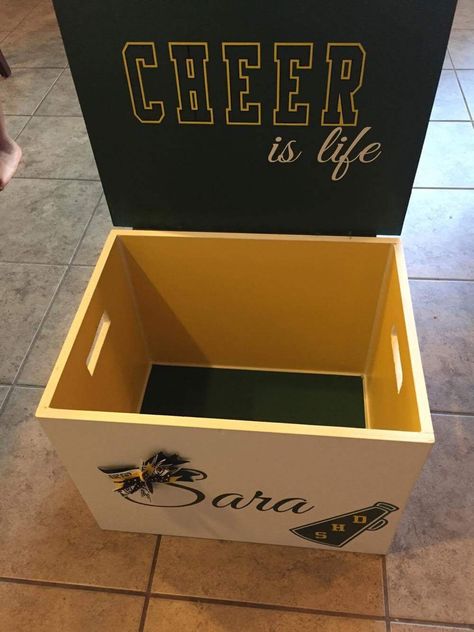 Cheer Boxes Designs High School, Cheer Box Designs, Cheer Box Ideas High School, Torrance Shipman, Cheer Box Ideas, Cheer Vibes, Kids Playing Sports, Cheer Crafts, Youth Cheerleading