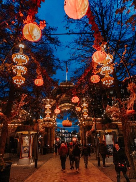 Tivoli Halloween, Tivoli Copenhagen, Halloween Uk, Spooky Halloween Pictures, Halloween City, October Autumn, Ghost Lights, Tivoli Gardens, Nordic Scandinavian