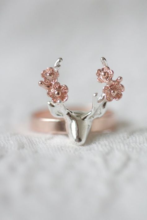 Sterling silver deer with flower ring rose gold deer by TedandMag - Love! Jewelry Sculpture, Deer Ring, Deer Rings, Horn Pendant Necklace, Antler Ring, Horn Pendant, Moon Pendant Necklace, Swarovski Necklace, Rose Gold Jewelry